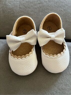 ⭐️Classic White Bow Mary Jane Kids Shoes